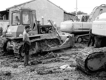 圖文:武漢市重點物流項目被迫停工