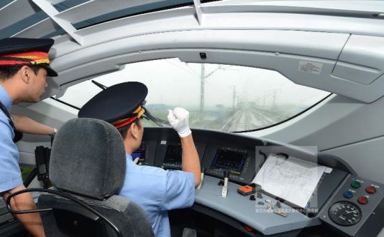 �S���� �z 